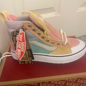 Vans Sk8 Hi MTE 2.0 DX Pastel Rainbow Colorblock Sneakers Size 7 women’s